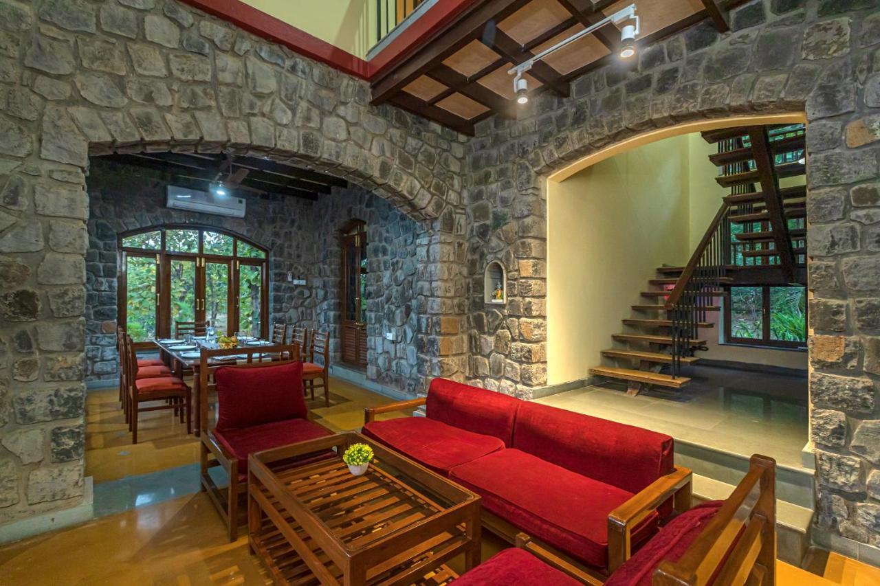 Saffronstays Alma Grove, Kashid Exteriör bild