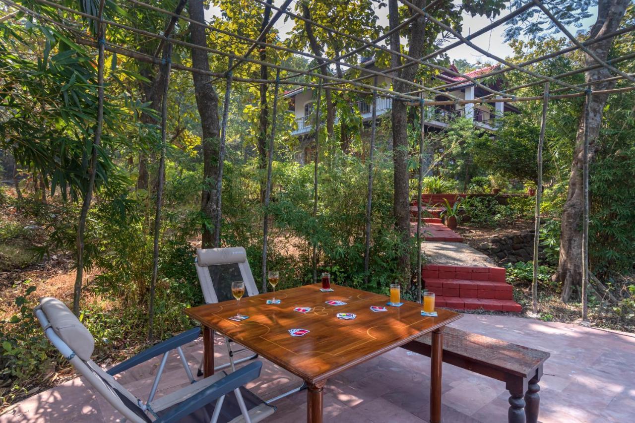 Saffronstays Alma Grove, Kashid Exteriör bild