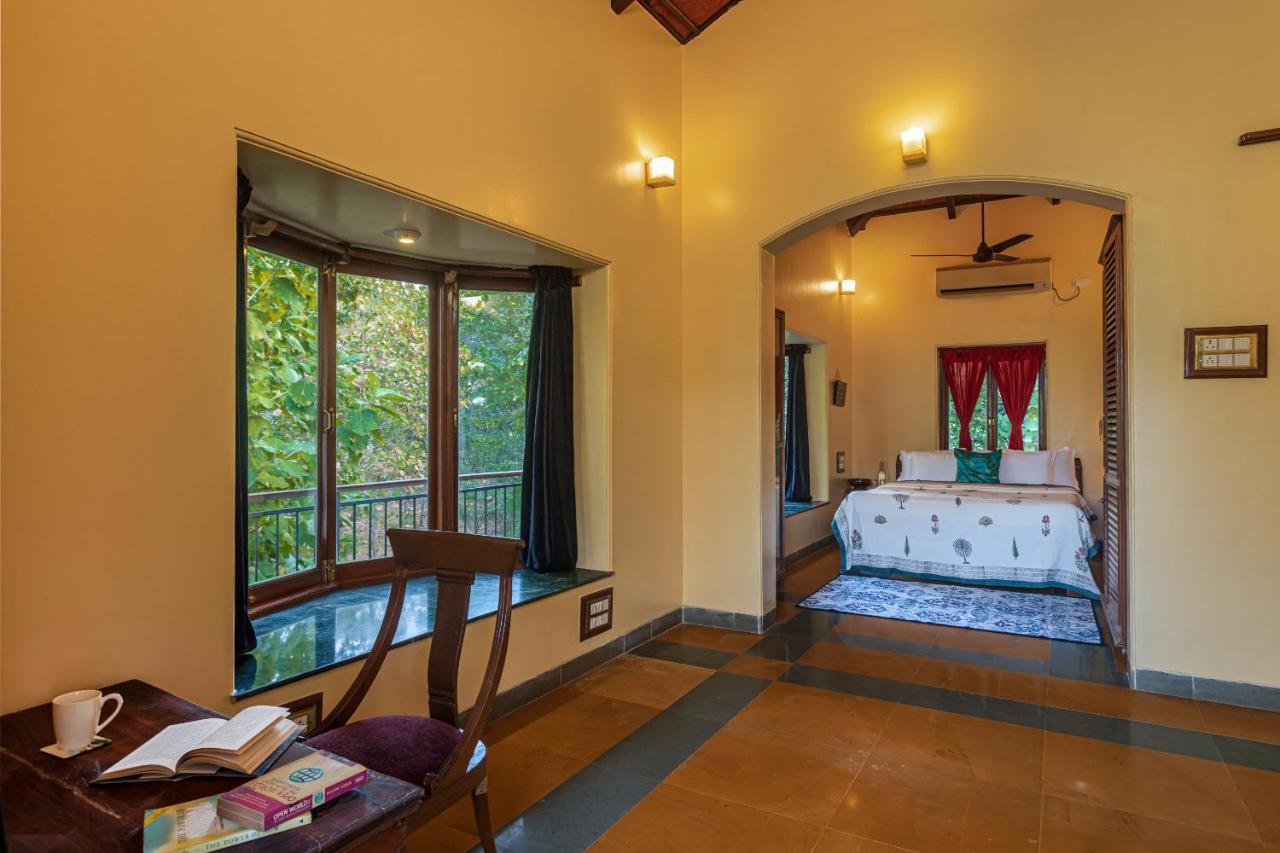 Saffronstays Alma Grove, Kashid Exteriör bild